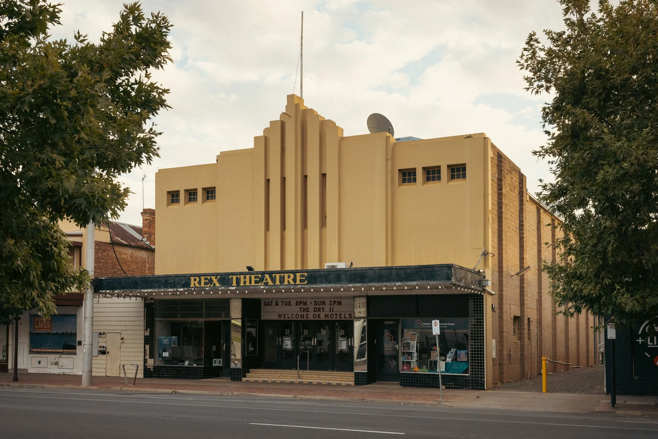 Small-Towns-Charlie-Kinross-LR-3177.jpg