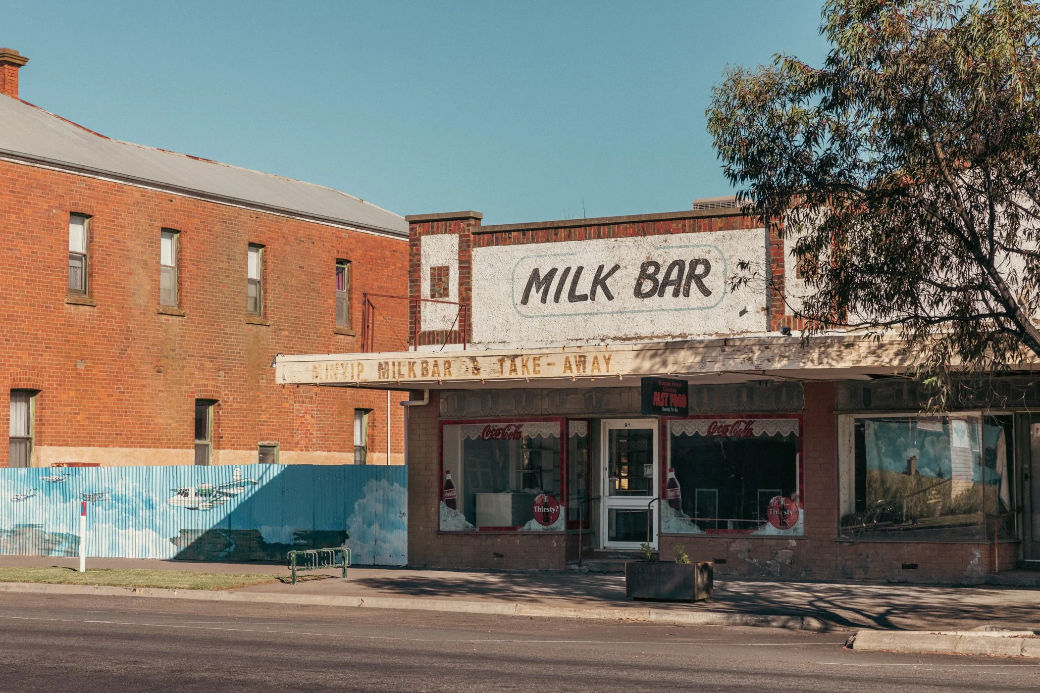 Small-Towns-Charlie-Kinross-LR-8063.jpg