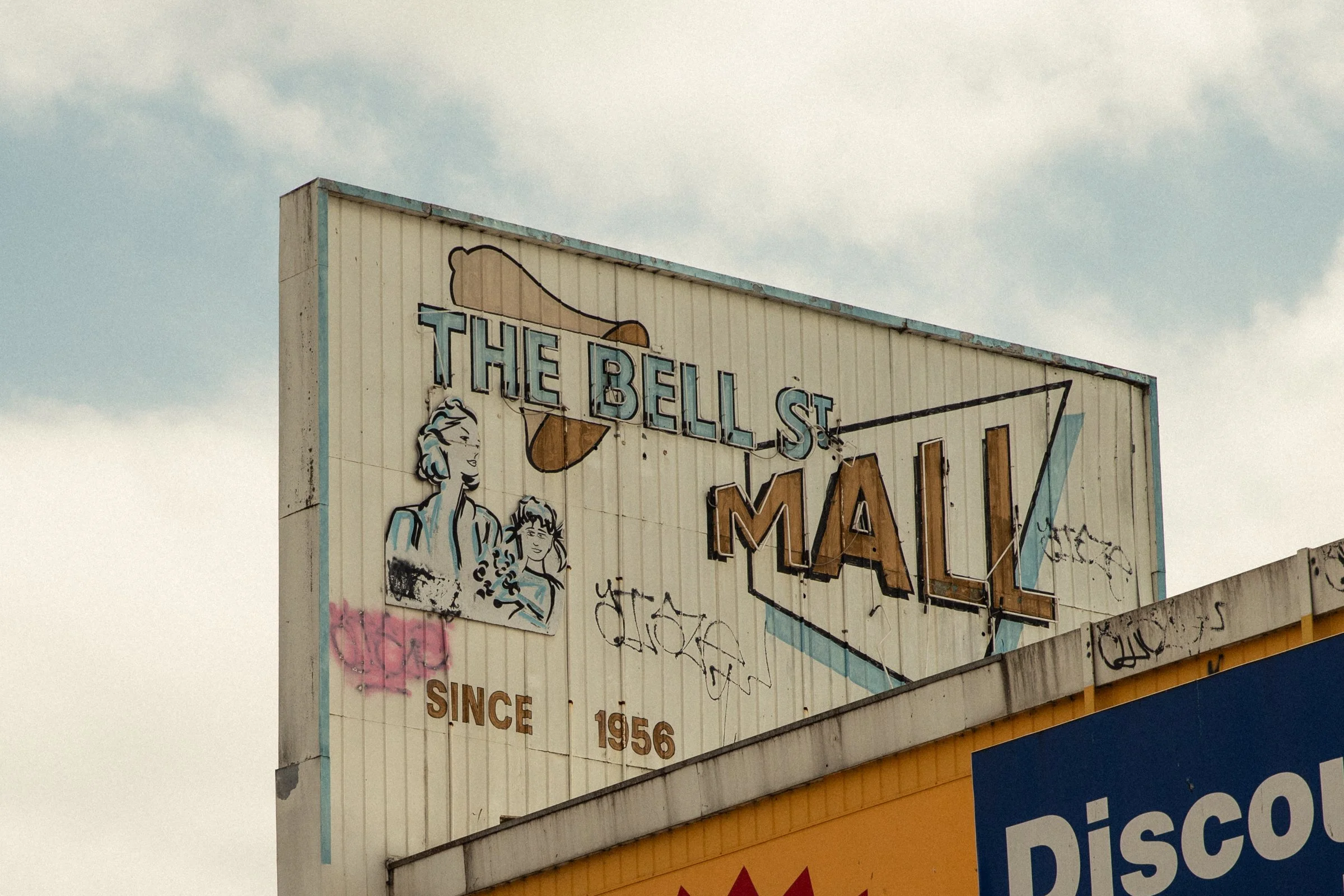 The-Mall-Charlie-Kinross-LR-9909.jpg