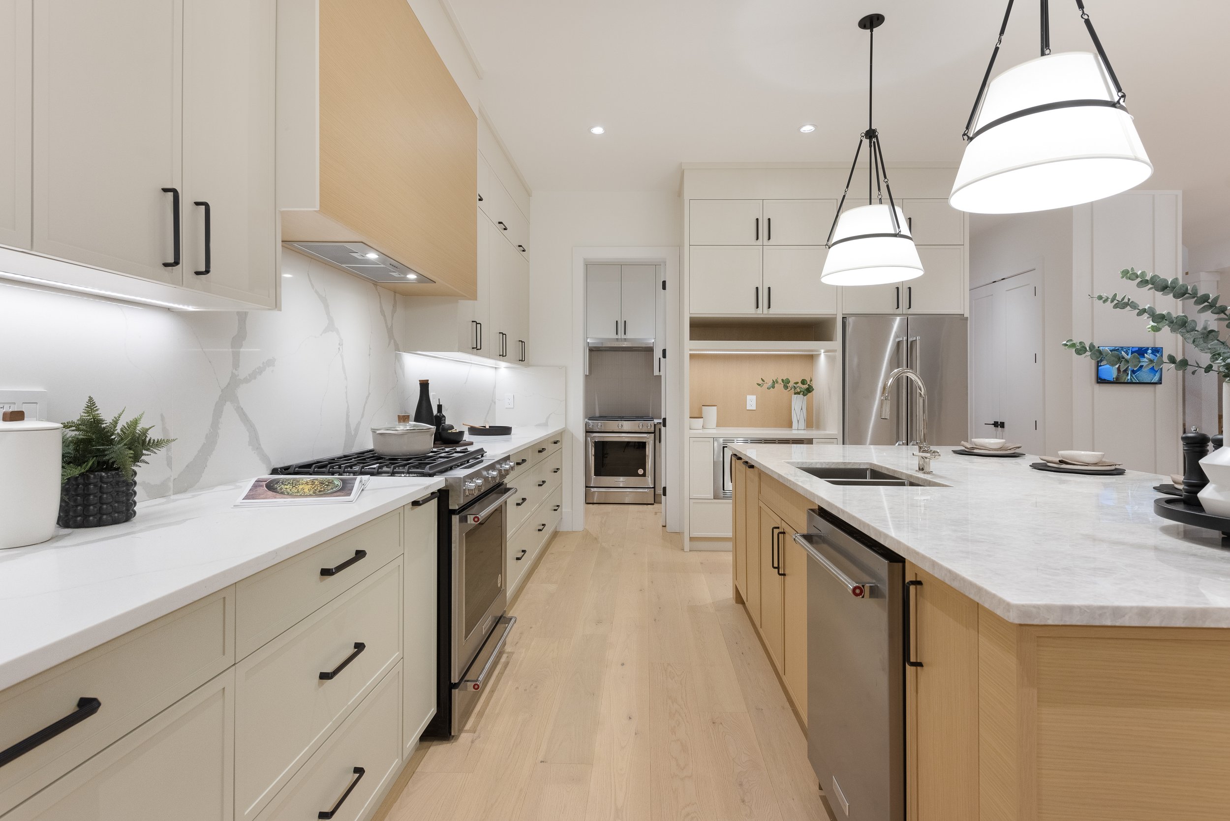 1406-Pipeline-Rd-Coquitlam-360hometours-13.jpg