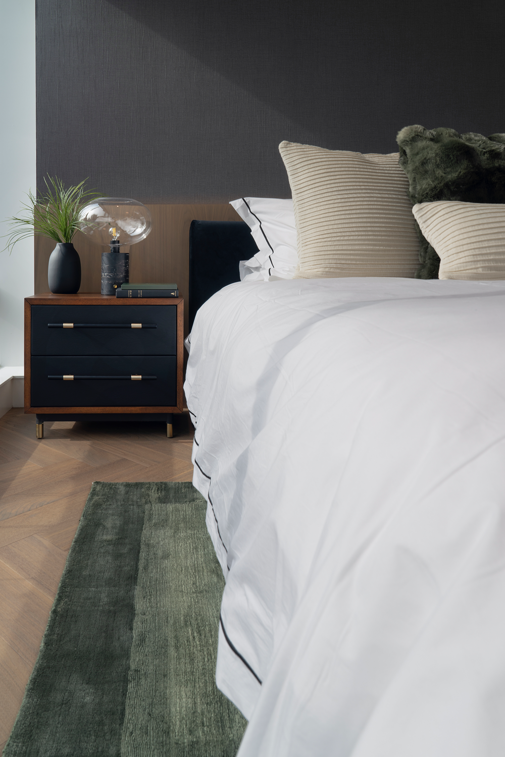2026_Kaluinteriors_Alberni_4_9000x300dpi_NB_1 1.png