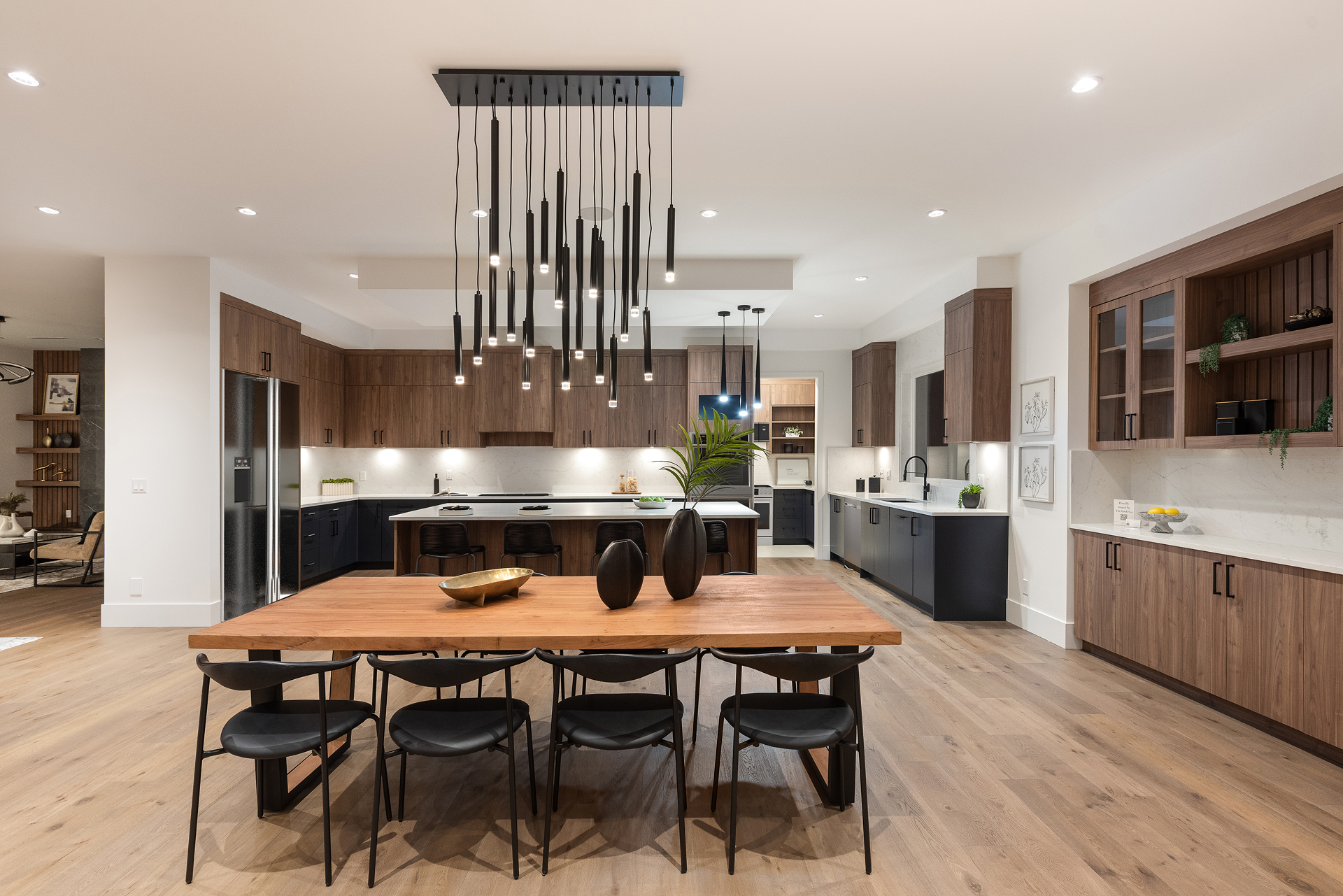 1486-Coast-Meridian-Rd-Coquitlam-360hometours-09 1.png