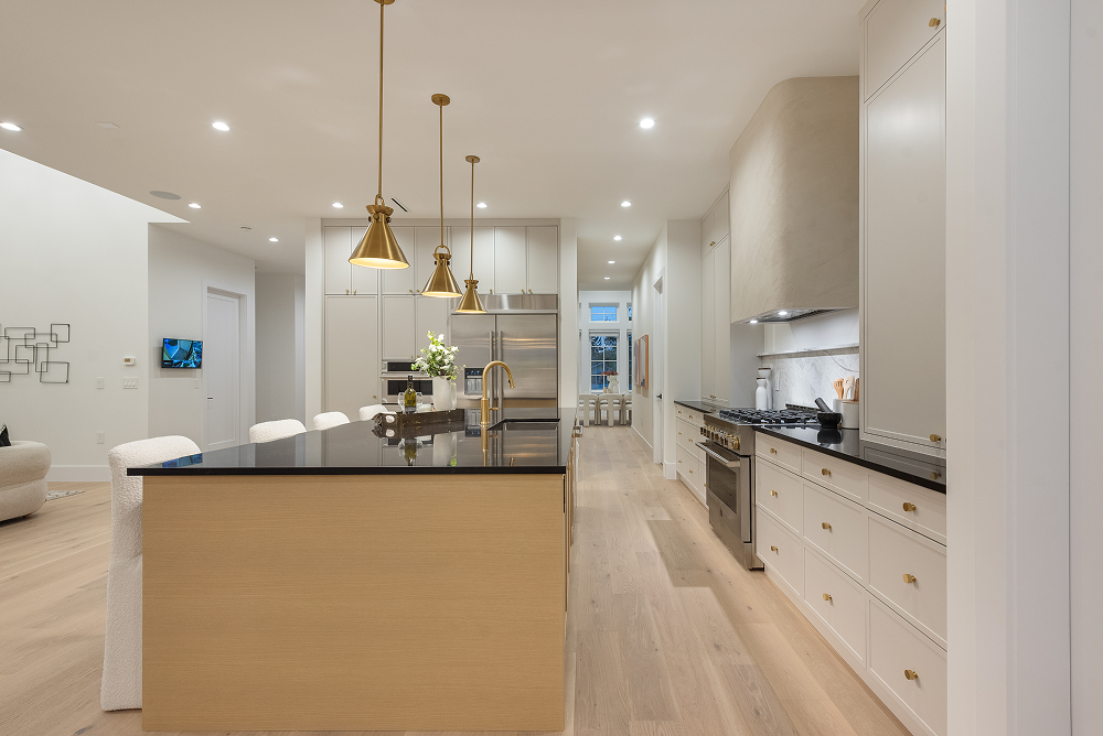 2141-Palliser-Ave-Coquitlam-360hometours-12 1.png