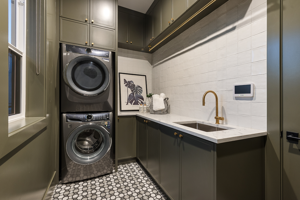 2141-Palliser-Ave-Coquitlam-360hometours-16 1.png
