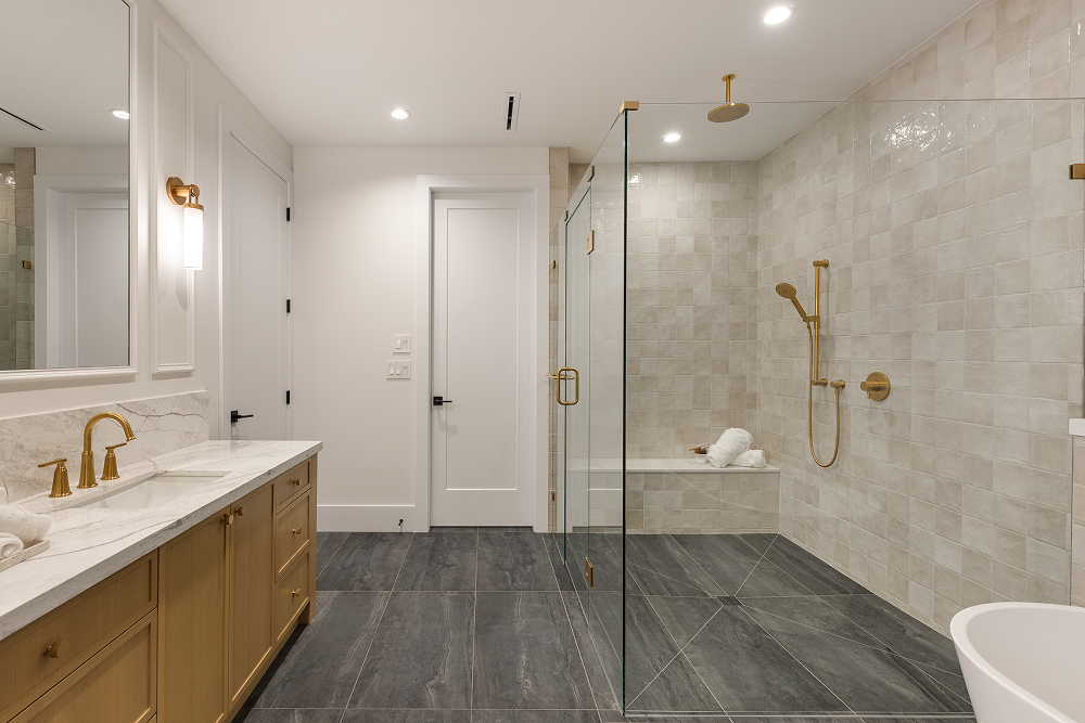 2141-Palliser-Ave-Coquitlam-360hometours-23 1.png