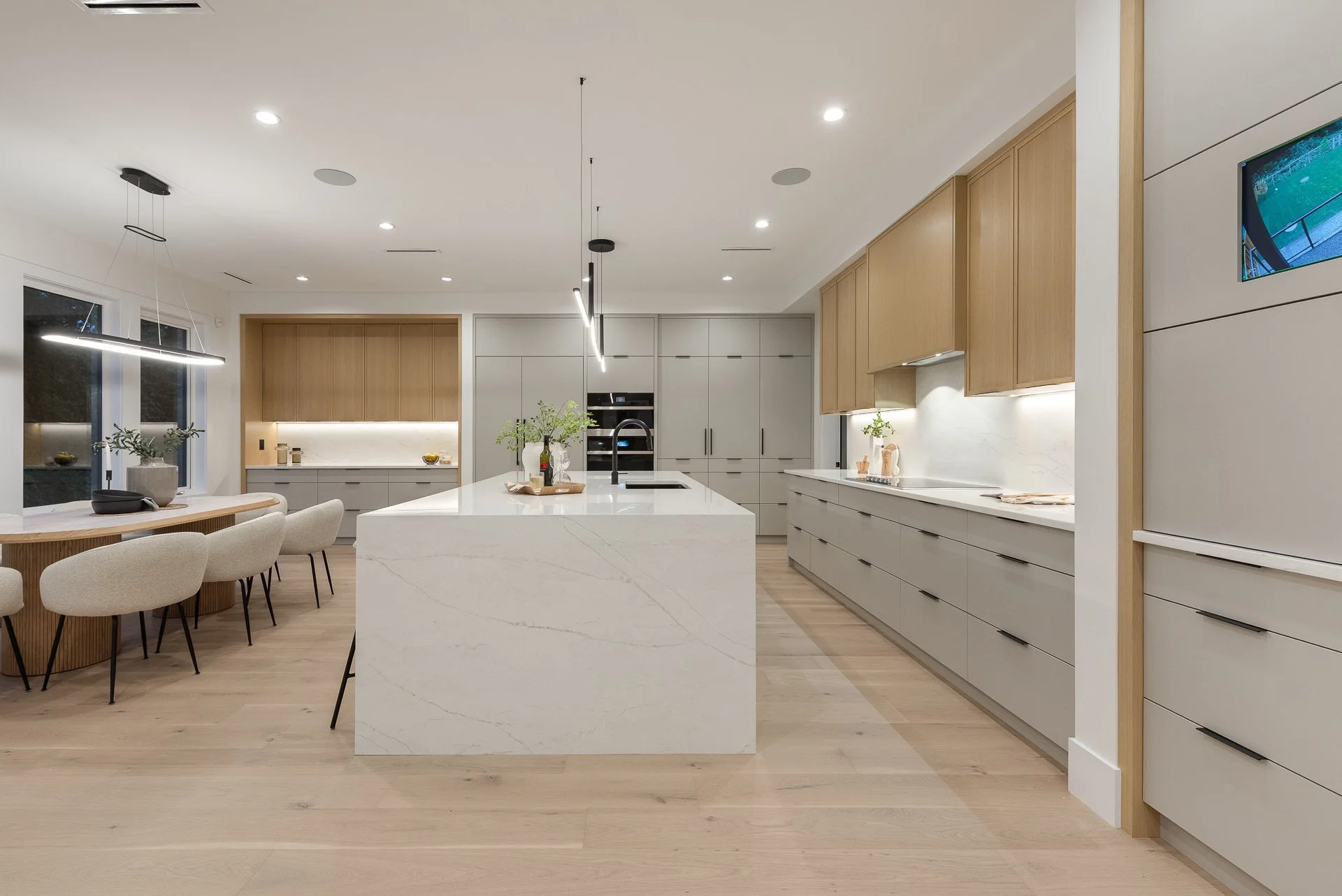 1423-Pipeline-Pl-Coquitlam-360hometours-09s.jpg