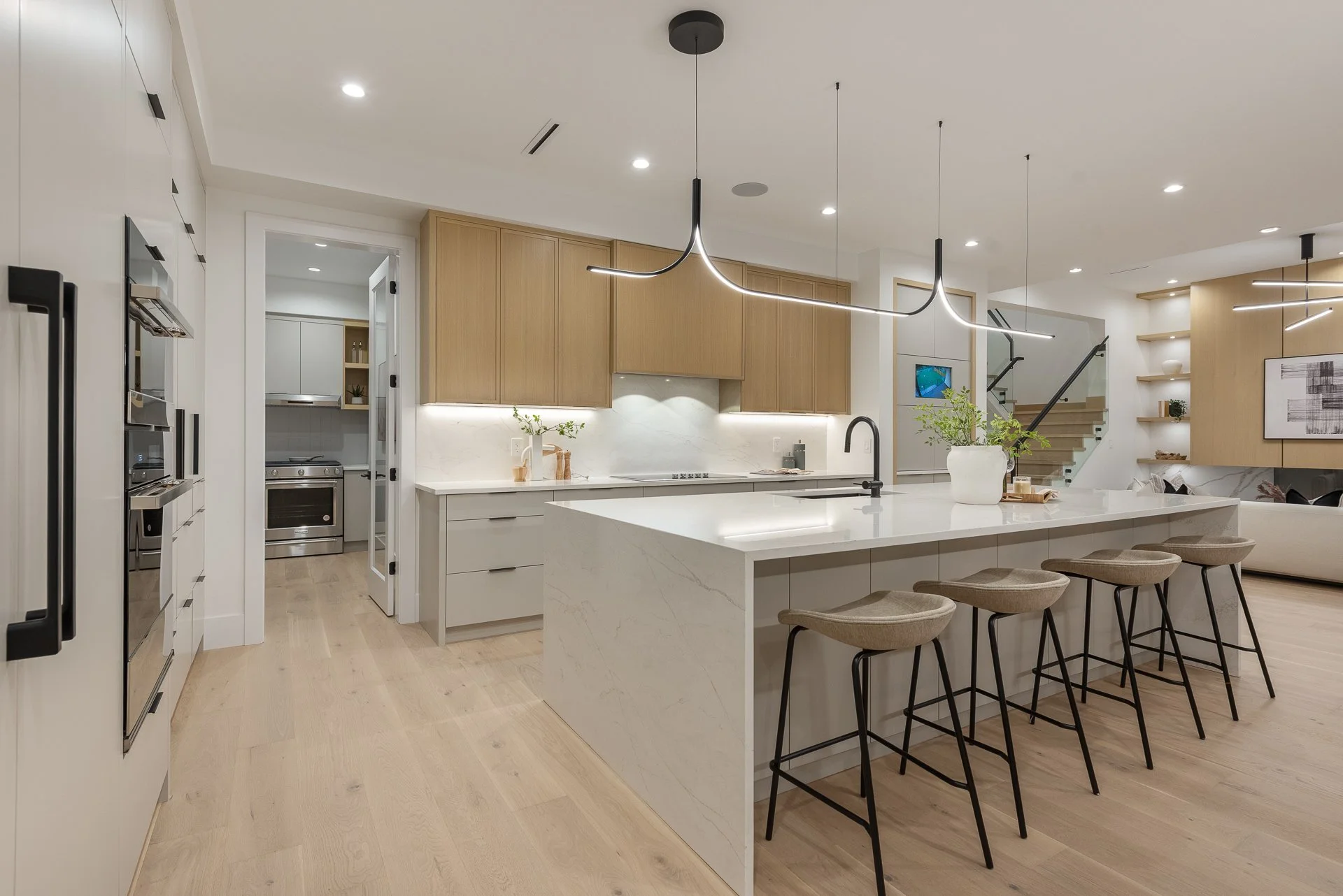 1423-Pipeline-Pl-Coquitlam-360hometours-11s.jpg