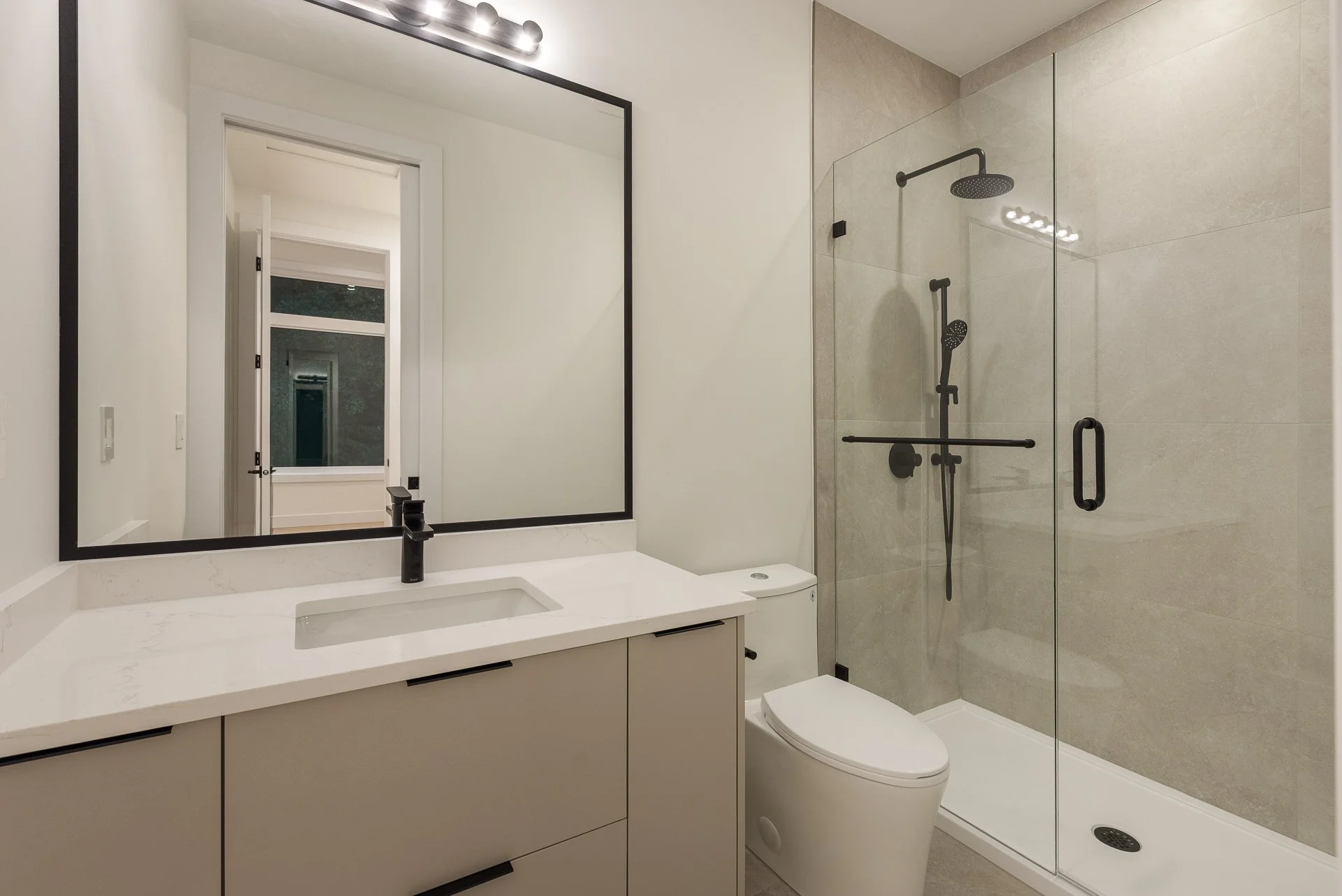1423-Pipeline-Pl-Coquitlam-360hometours-34s.jpg