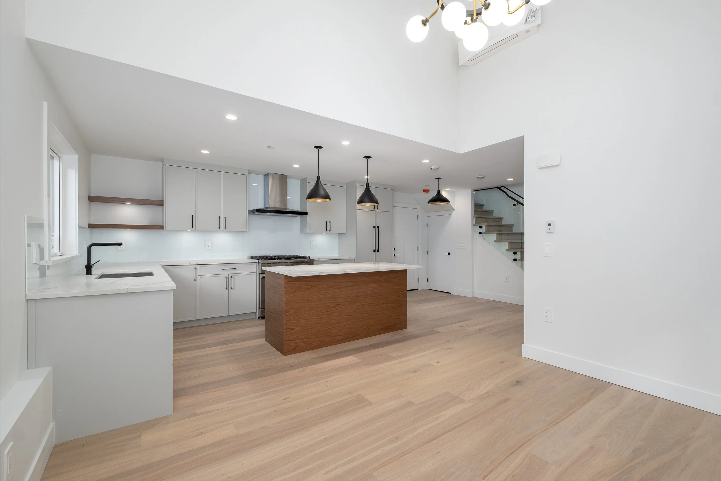 315-W-18th-Ave-360hometours-07.jpg