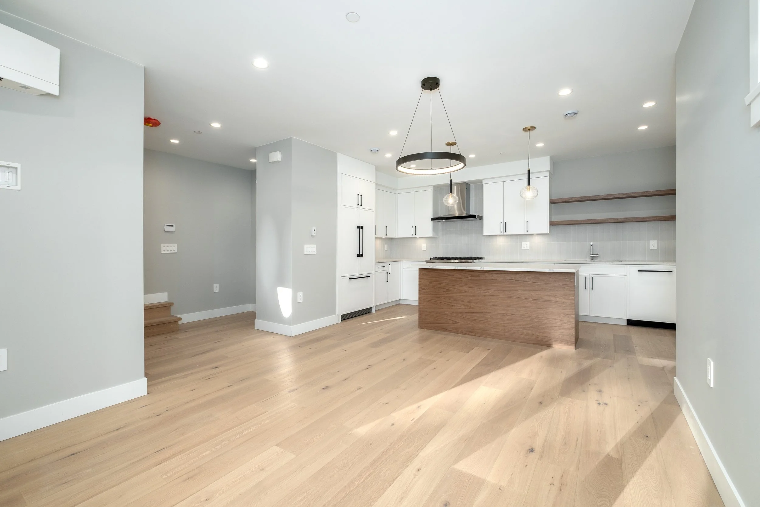 317-W-18th-Ave-360hometours-09.jpg