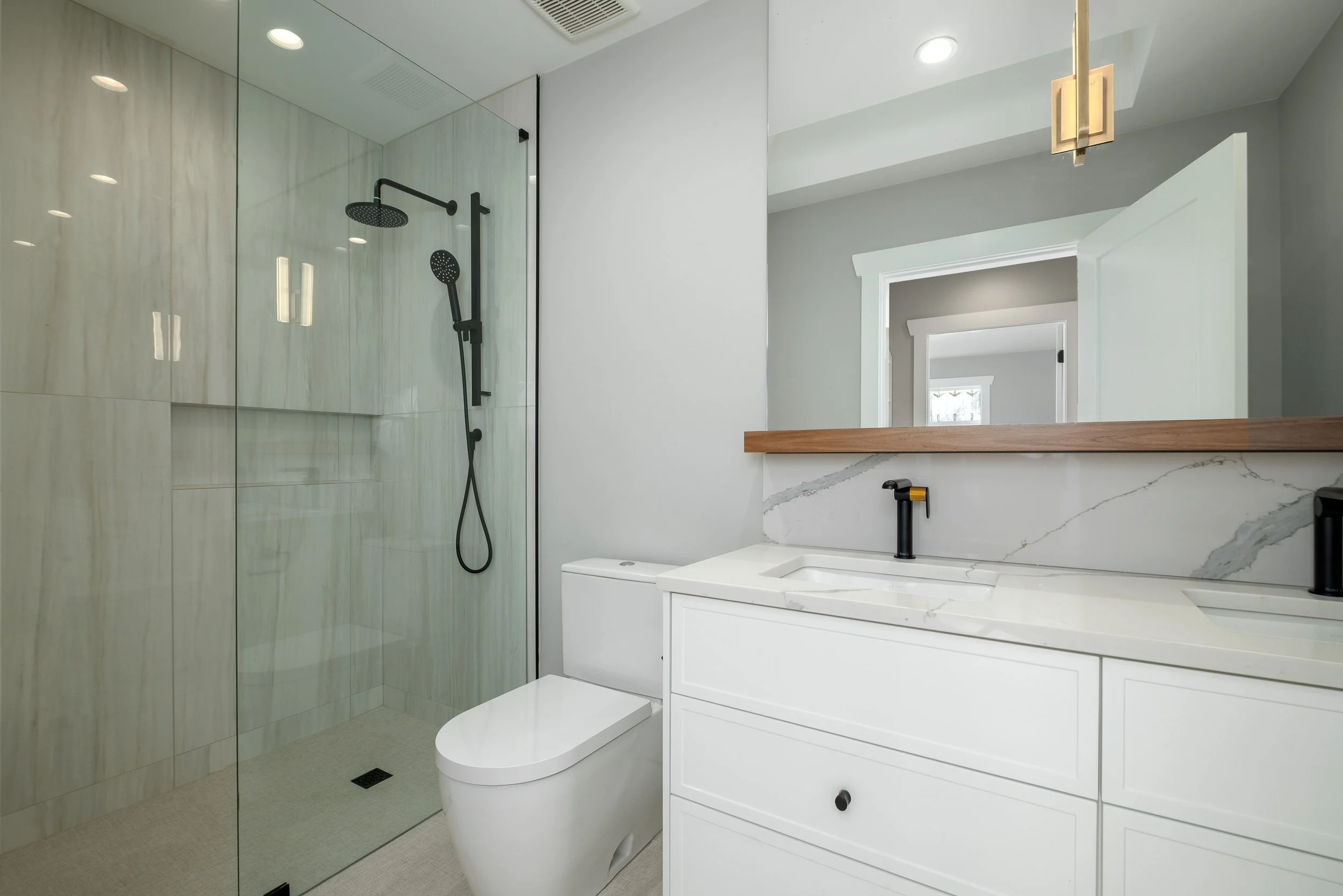 317-W-18th-Ave-360hometours-24.jpg