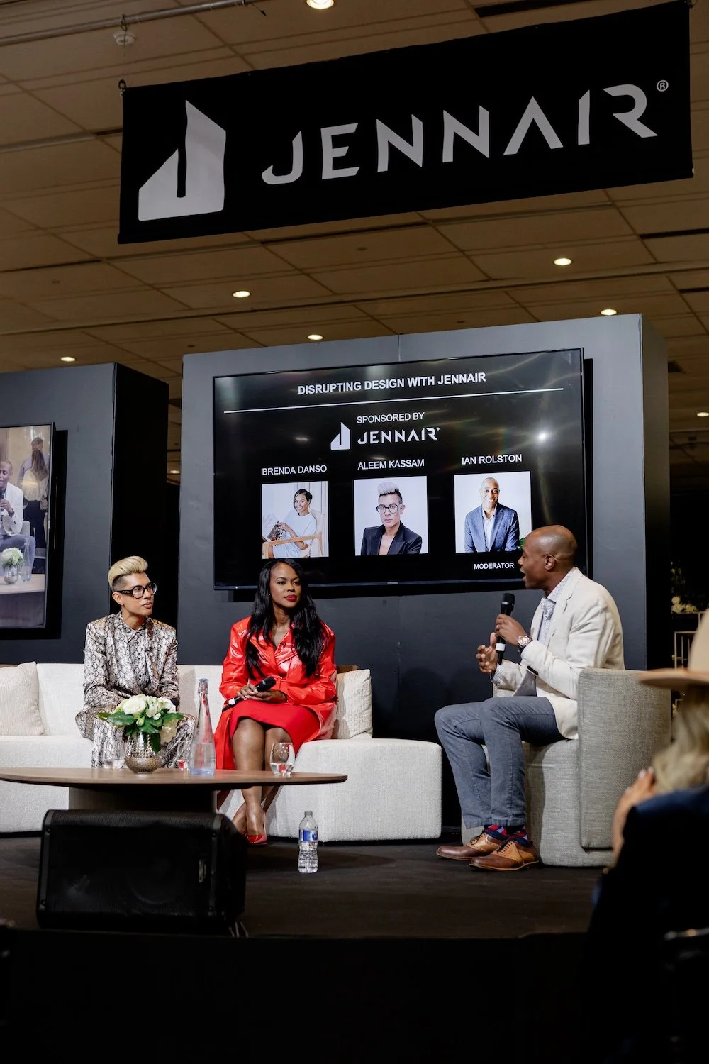 ALEEMKASSAM-LIVINGLUXDESIGNSHOW-JENNAIRSHOWCASE-APR2024-KATRINROX-291.jpg