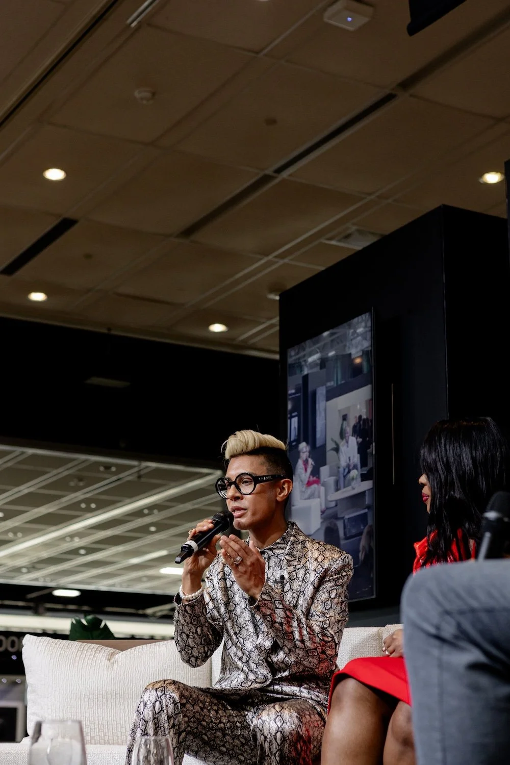 ALEEMKASSAM-LIVINGLUXDESIGNSHOW-JENNAIRSHOWCASE-APR2024-KATRINROX-332.jpg