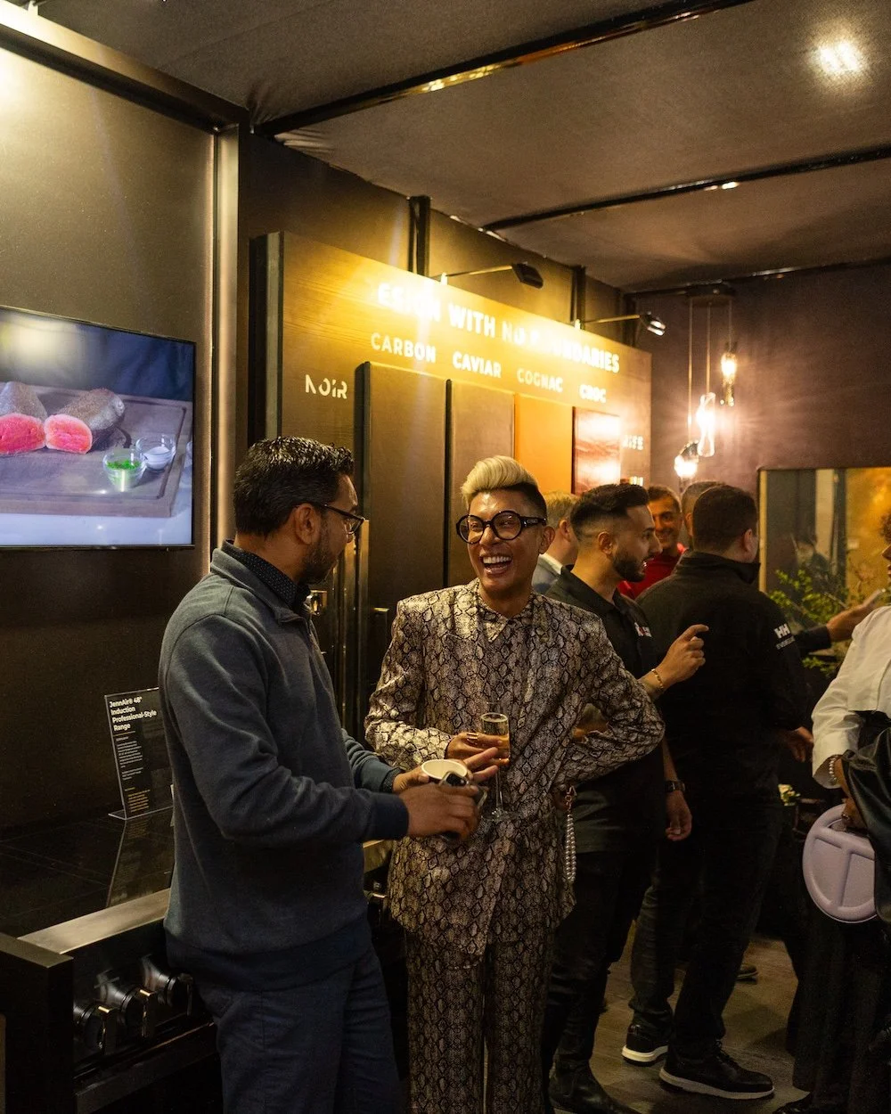 ALEEMKASSAM-LIVINGLUXDESIGNSHOW-JENNAIRSHOWCASE-APR2024-KATRINROX-399.jpg