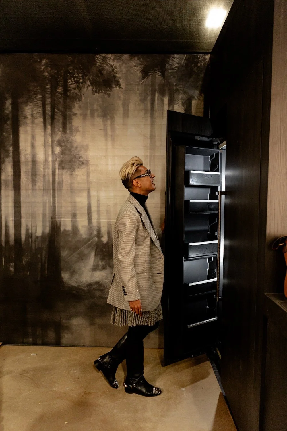 ALEEMKASSAM-LIVINGLUXDESIGNSHOW-JENNAIRSHOWCASE-APR2024-KATRINROX-010.jpg