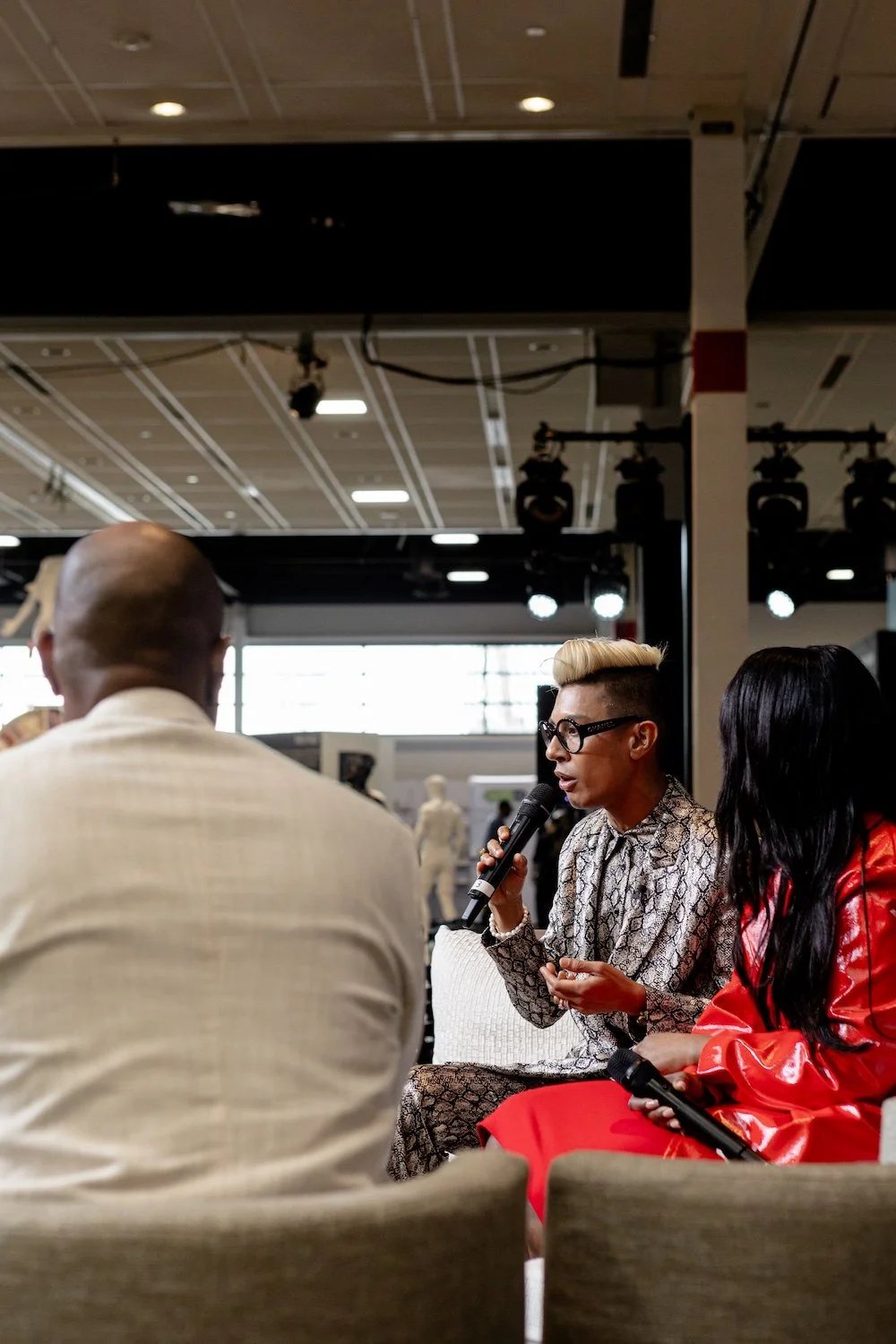 ALEEMKASSAM-LIVINGLUXDESIGNSHOW-JENNAIRSHOWCASE-APR2024-KATRINROX-322.jpg