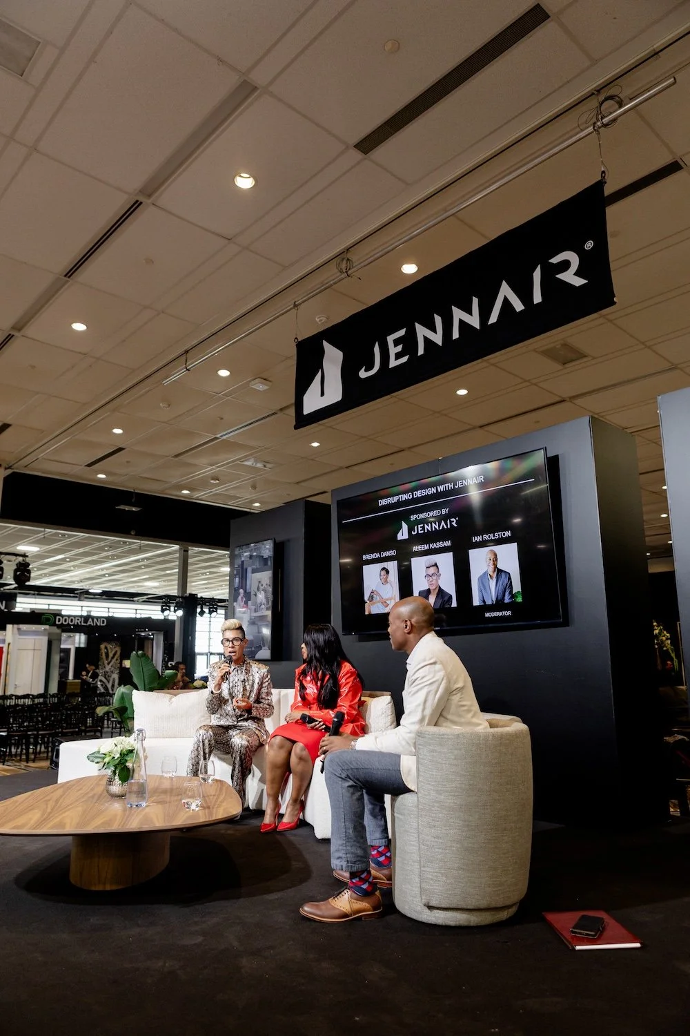 ALEEMKASSAM-LIVINGLUXDESIGNSHOW-JENNAIRSHOWCASE-APR2024-KATRINROX-347.jpg