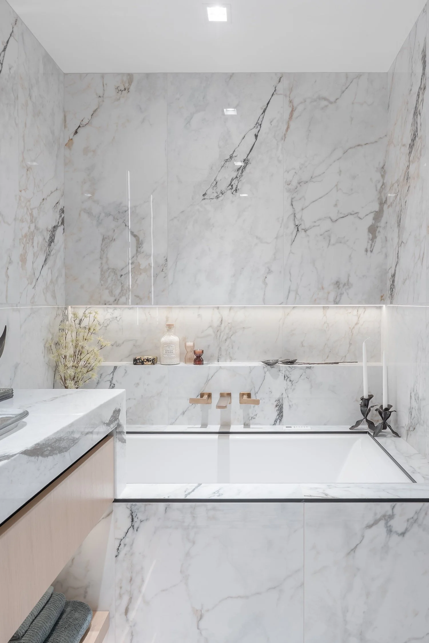 1228 Homer Street Vancouver-15.jpg