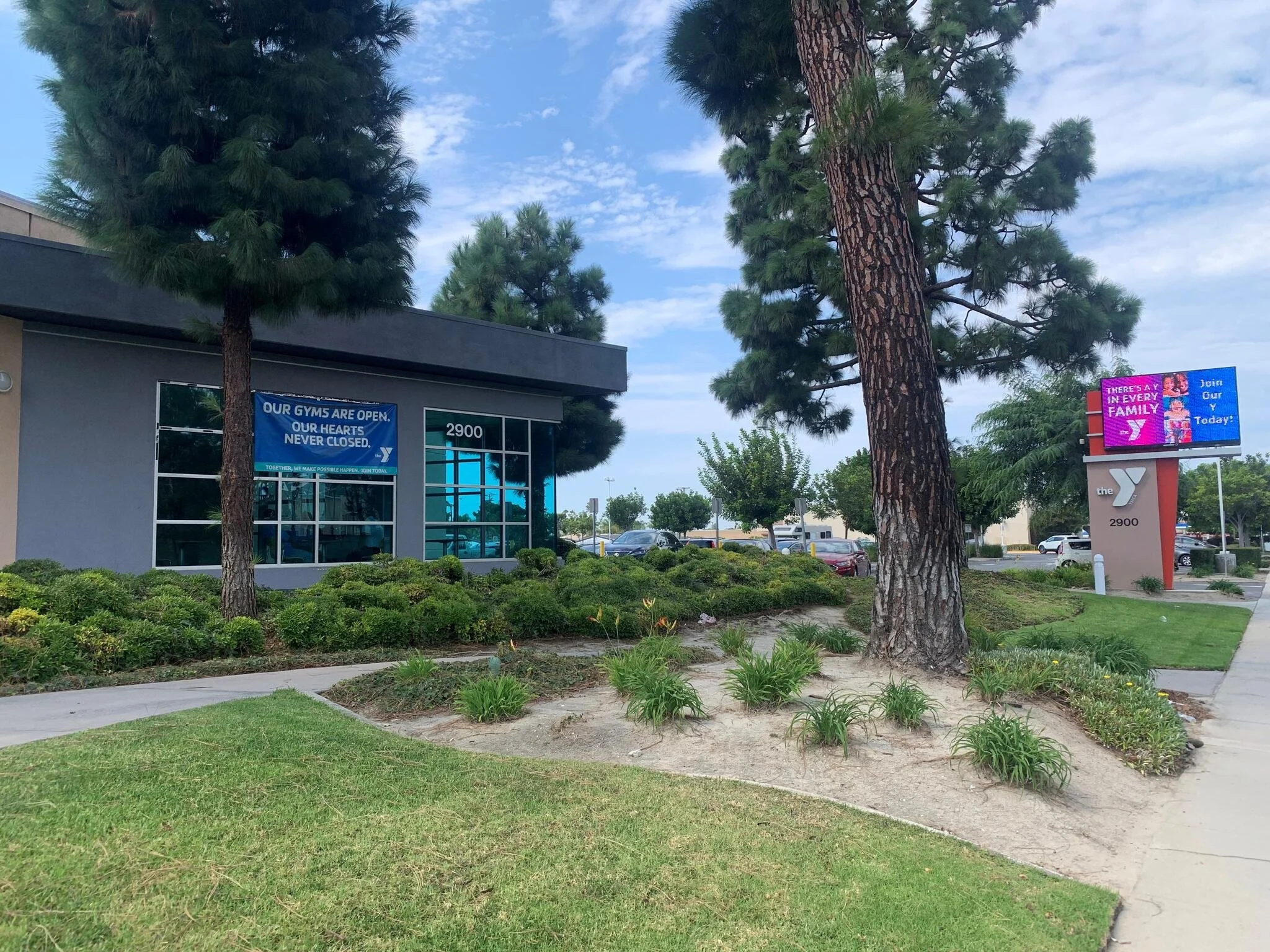 Help the TSB YMCA “North Pole”