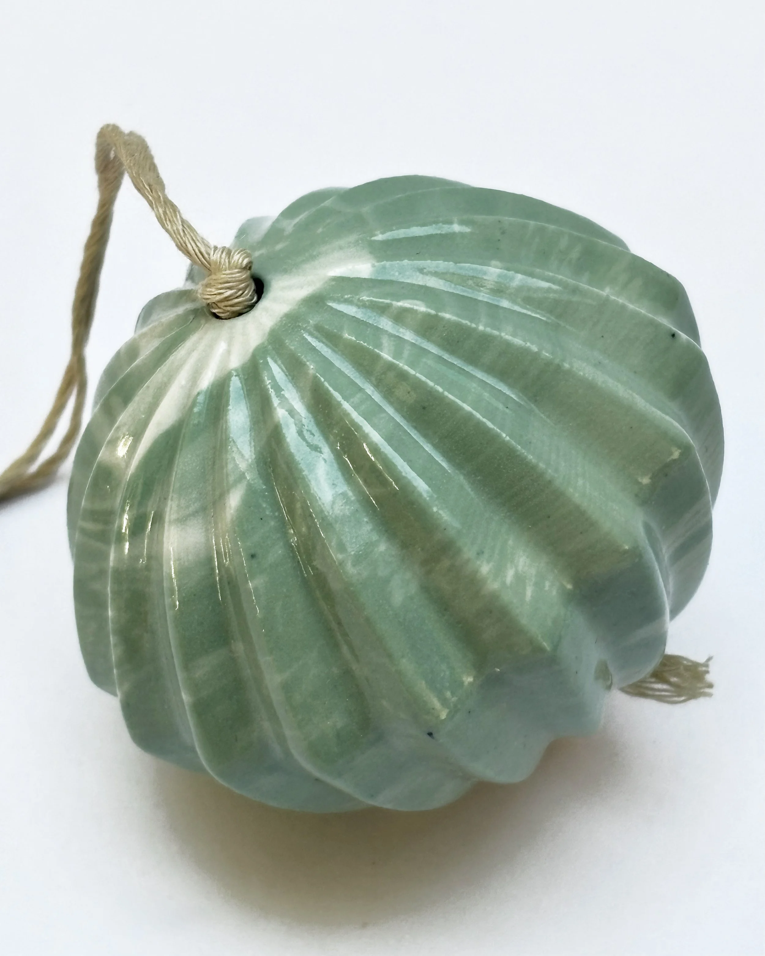 Sophie Southgate, Small Bauble #3