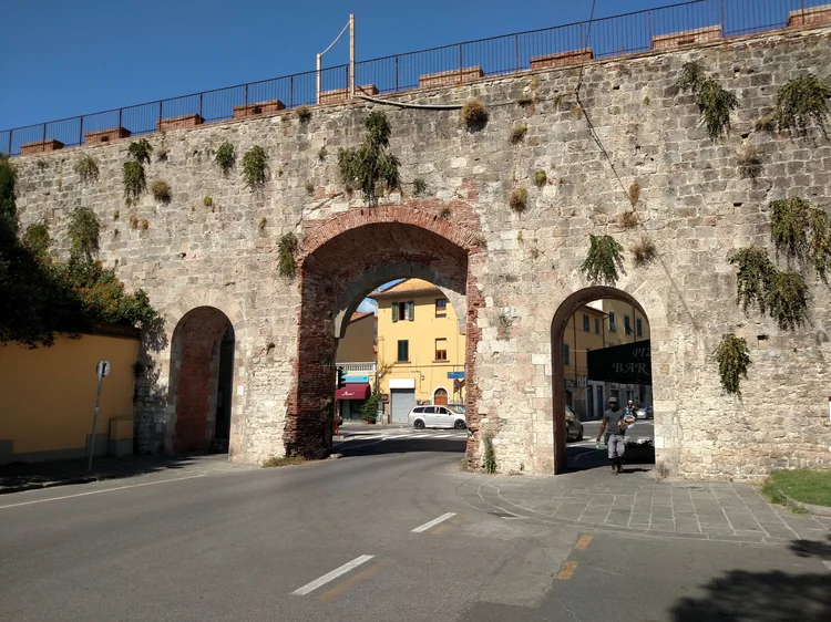 Pisa photograph 7