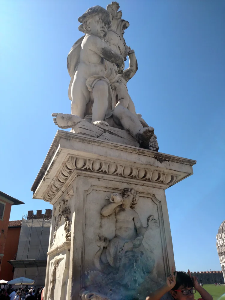 Pisa photograph 15