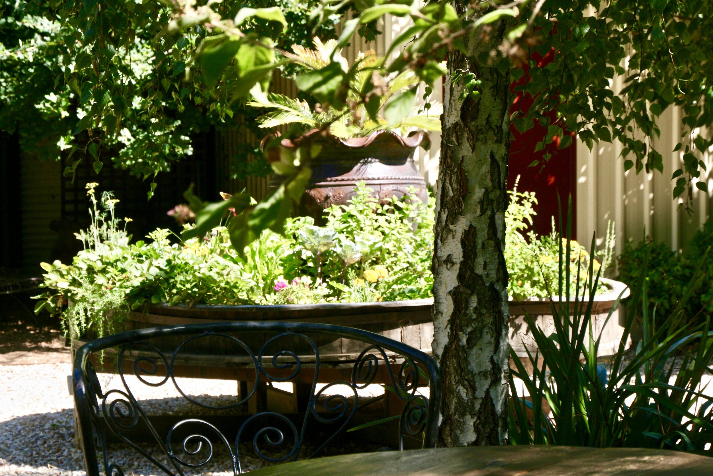 Enjoy the Gardens at The Eaglehawk Hotel Maldon
