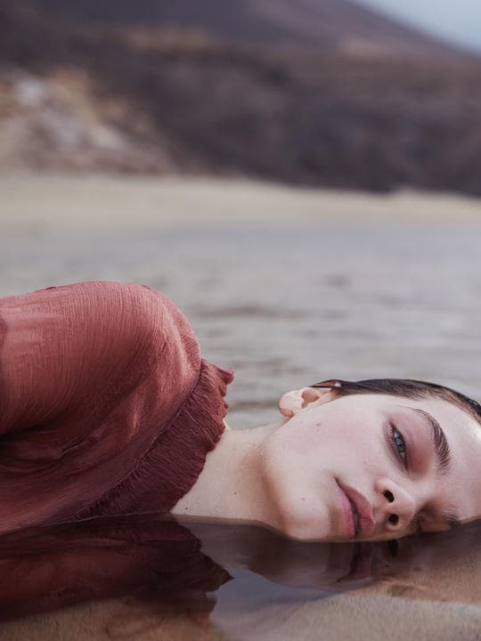 Caitie Greene By Lukasz Pukowiec For Vogue Portugal July 2017