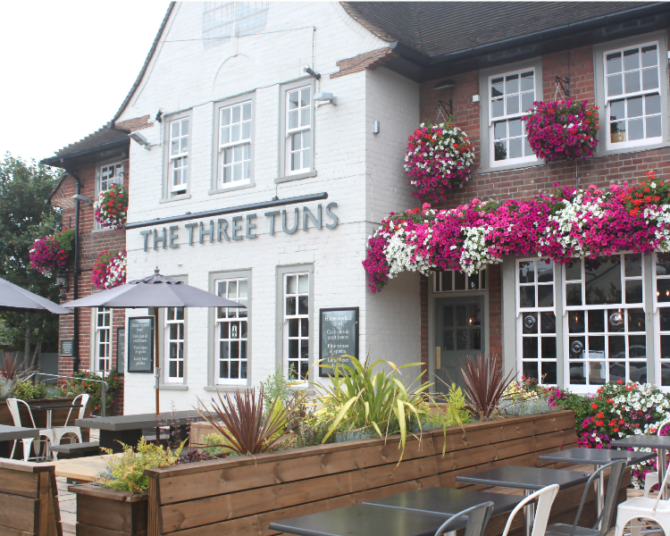 The Three Tuns in Reading