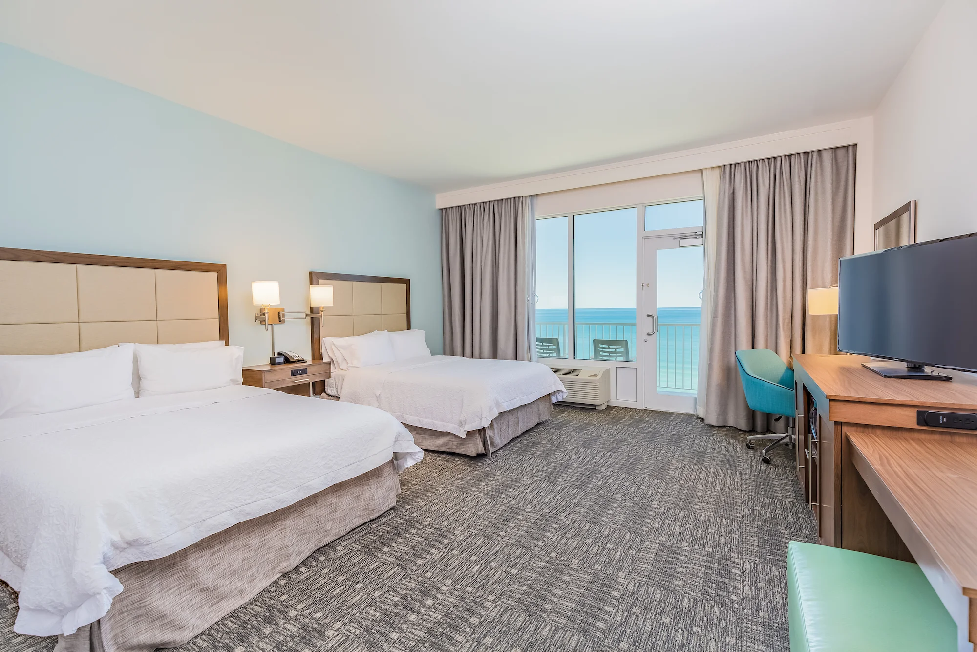 Hampton Inn & Suites, Panama City Beach, 2017 / For Innisfree Hotels