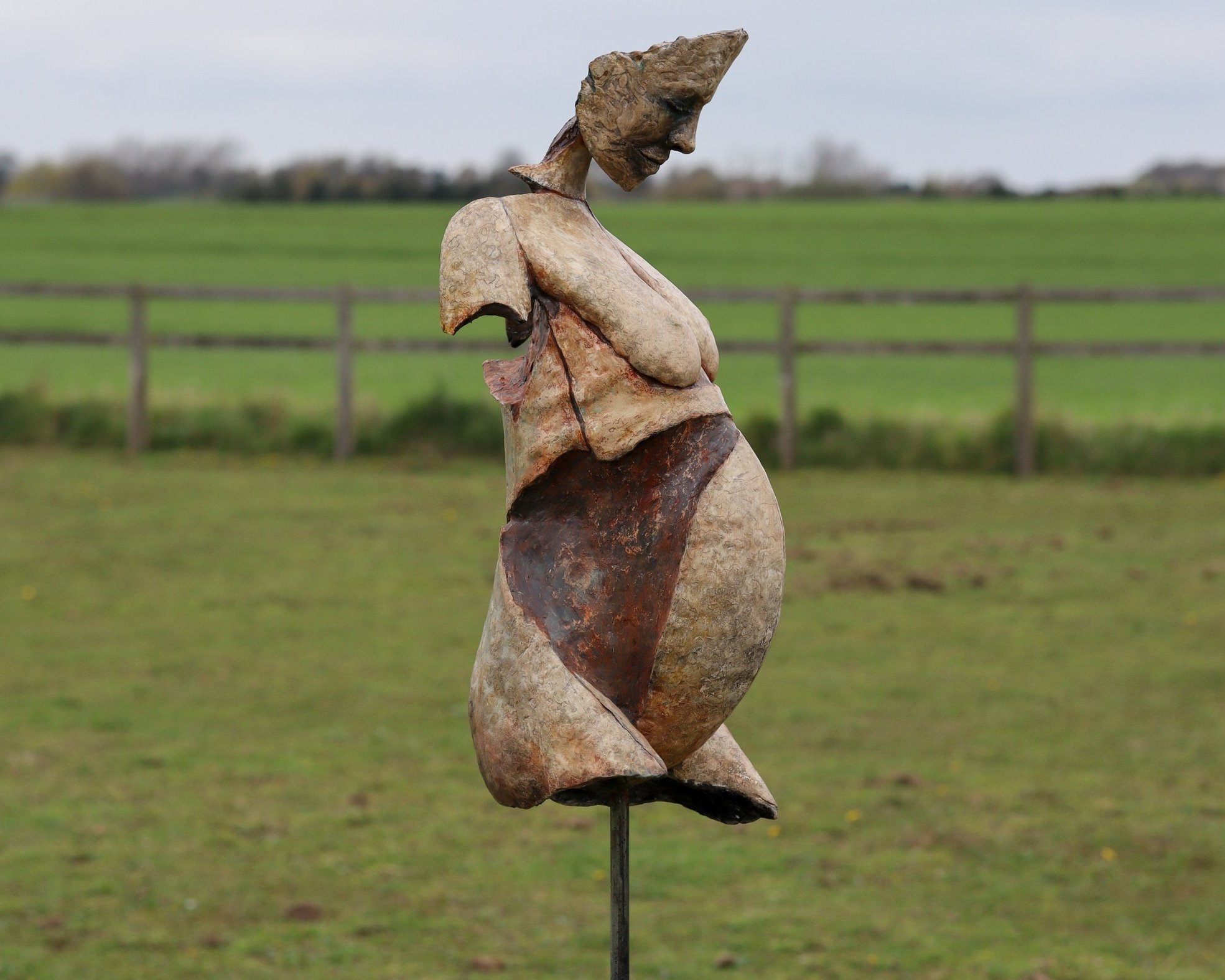 Pregnant mom Sculpture (Copy)