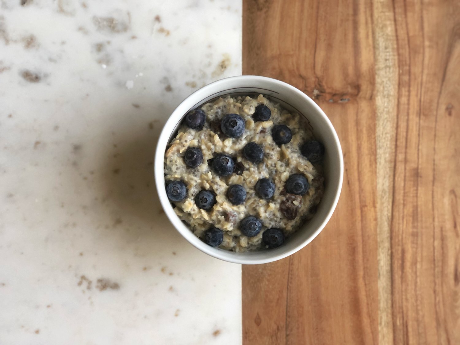 Meatless Monday: Oats w/ Flax Seed Milk, Raisins, Chia Seeds &amp; Blueberries