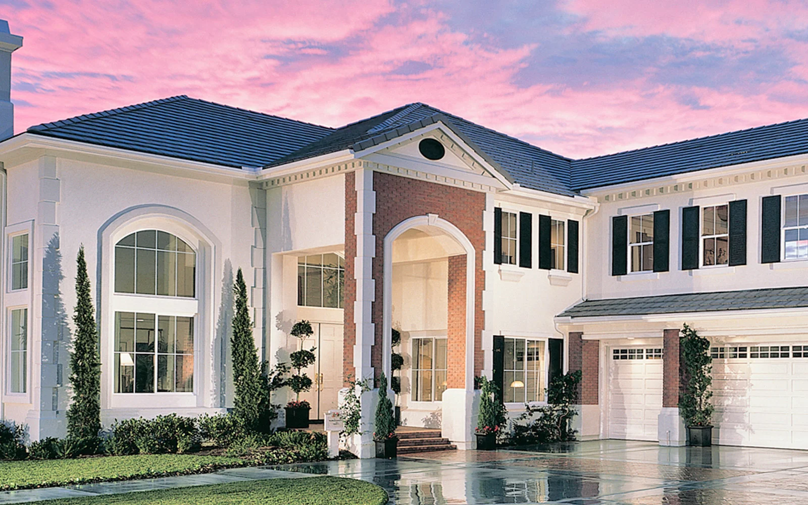 gallery--1600x1000--window-fiberglass-3.jpg