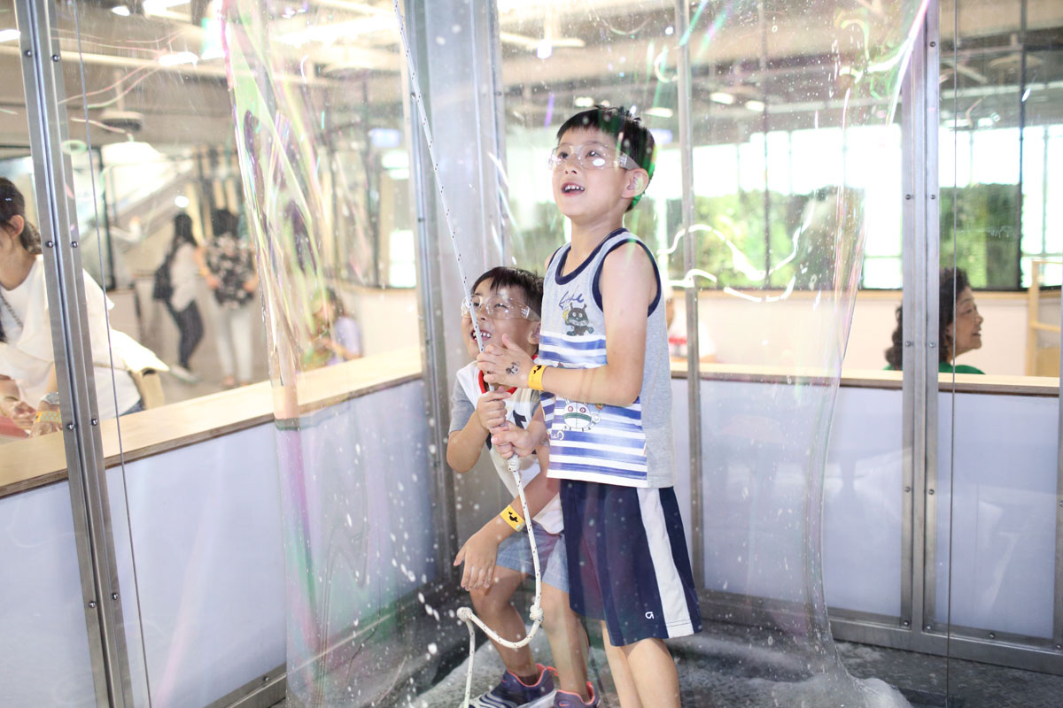 KIDS AWESOME CHILDREN'S MUSEUM