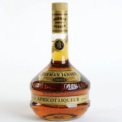 web-apricotliqueur.jpg