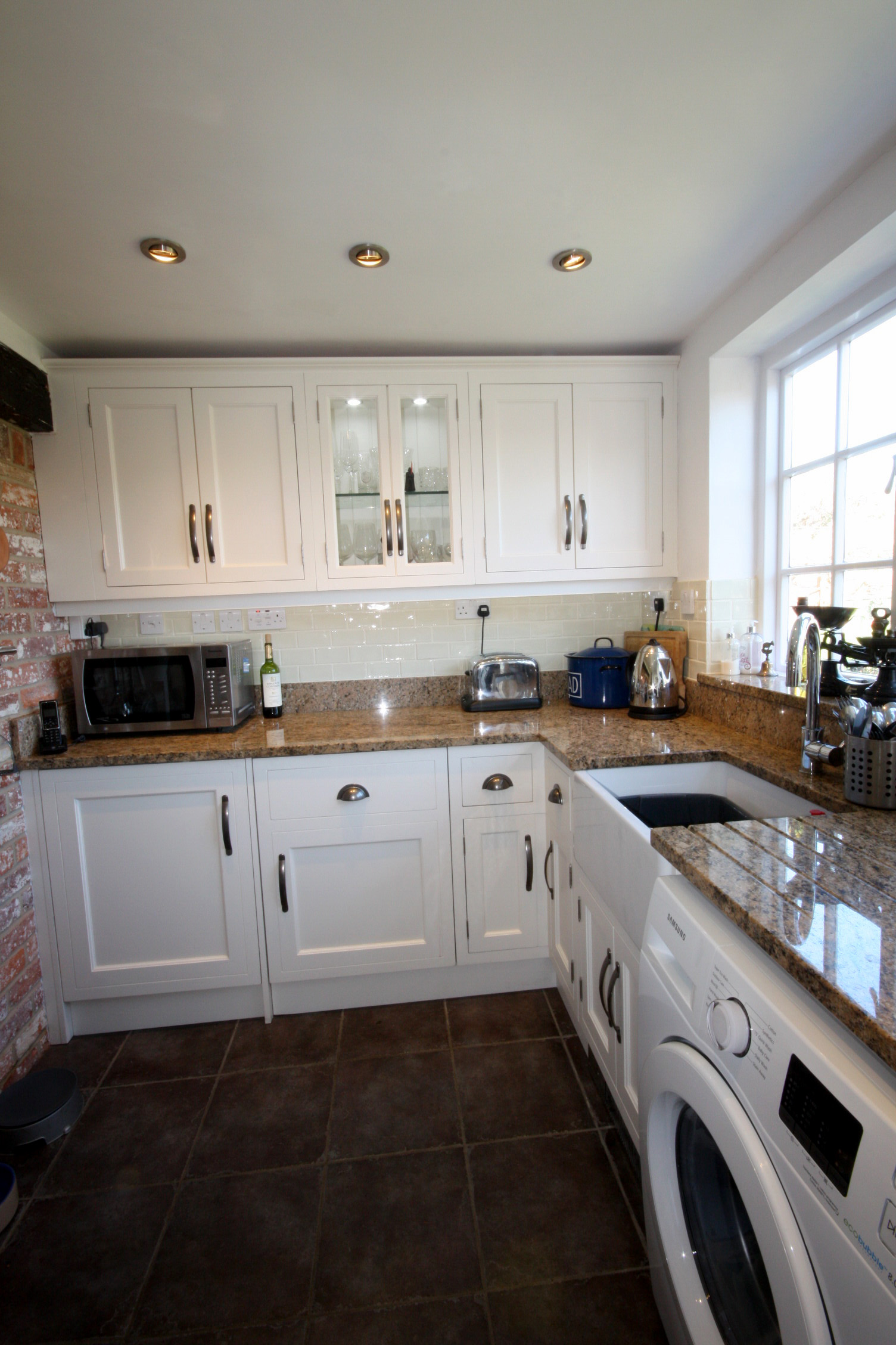 Reith's Furniture custom fitted kitchen