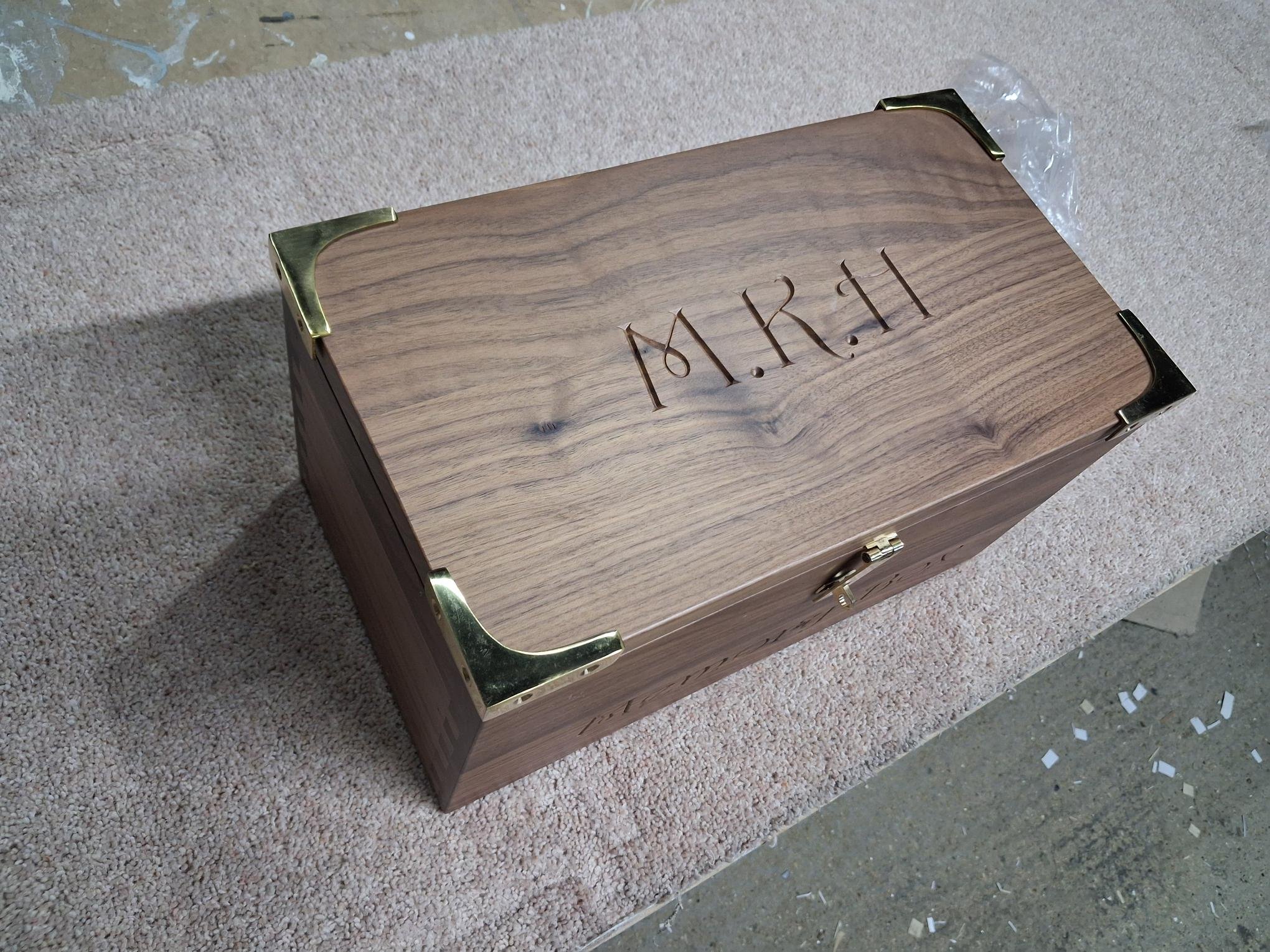 mem box with brass corners2.jpg