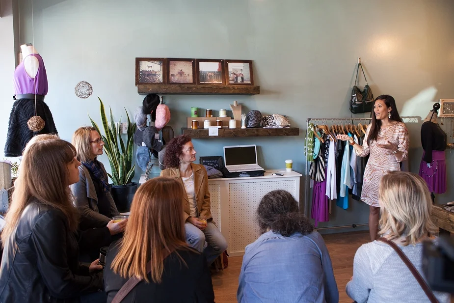 Fashion meet-up by Rachel J Styling and Milk Handmade boutique. Chicago, Illinois.