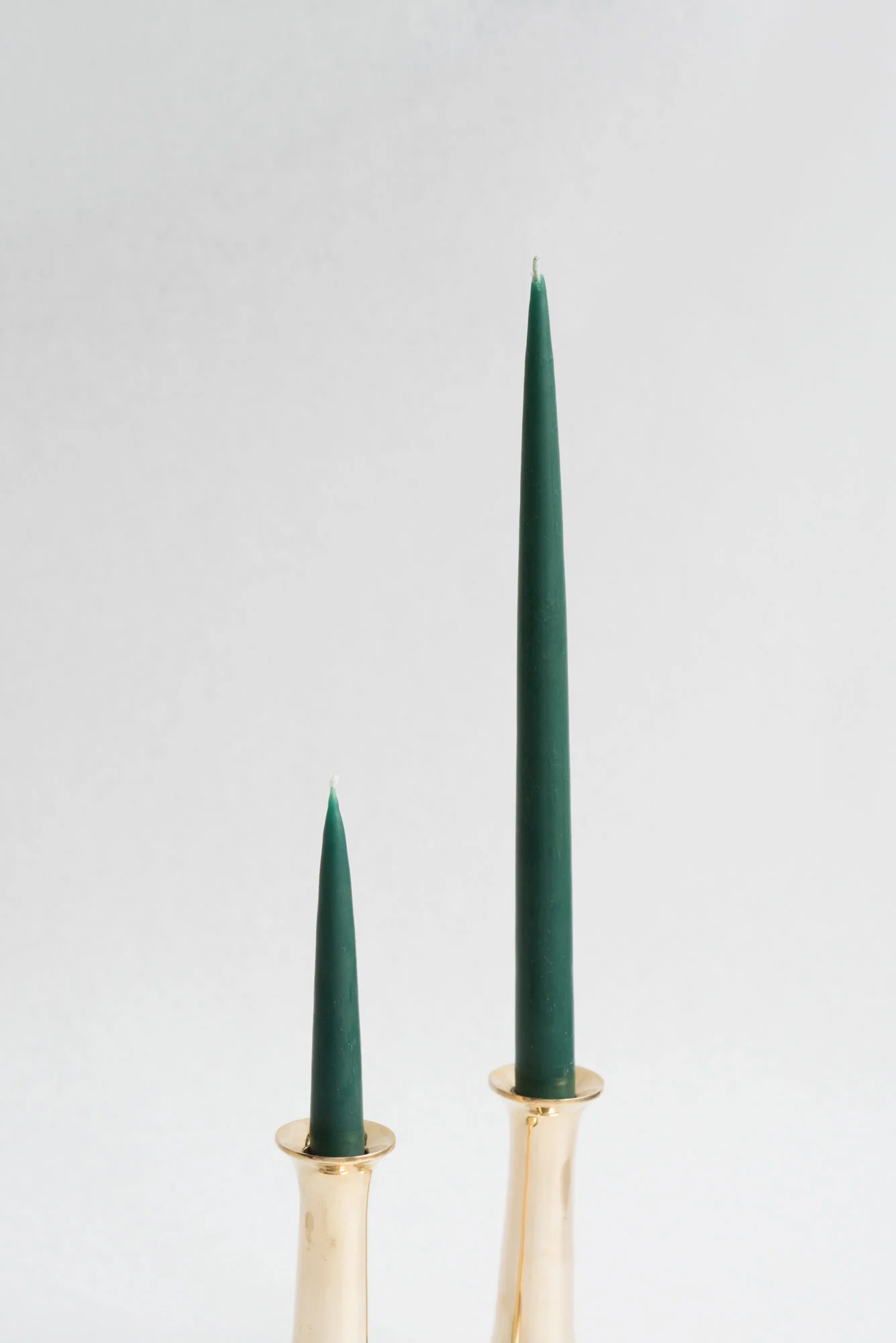 taper_candle_hunter_green.jpg