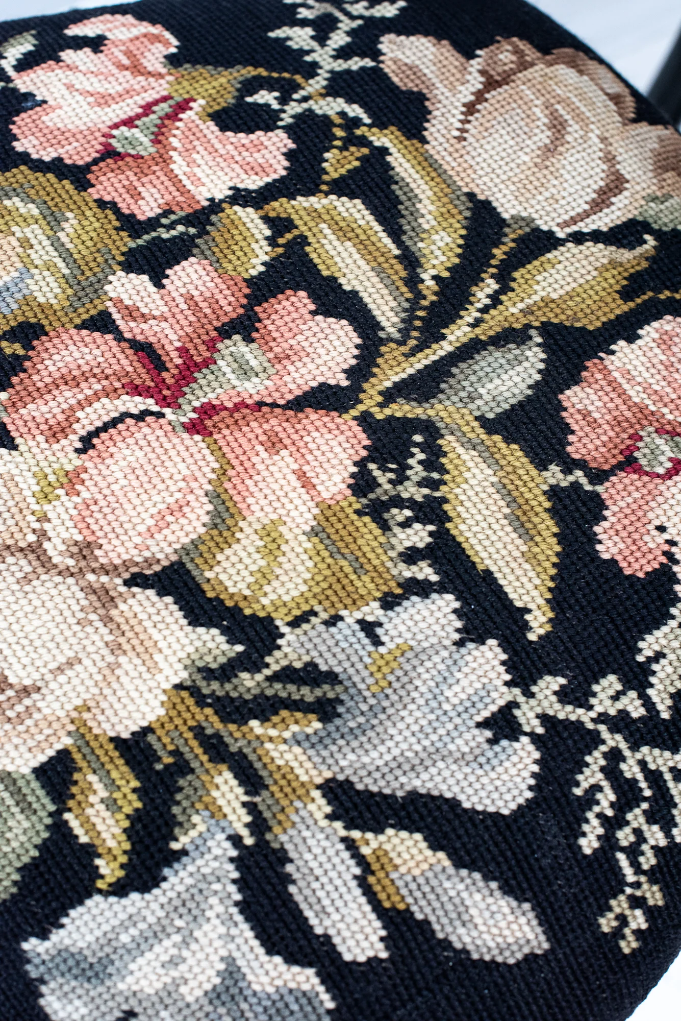 Sunday_Shop_fall_2018_vintage_needle_point_chairs-5.jpg