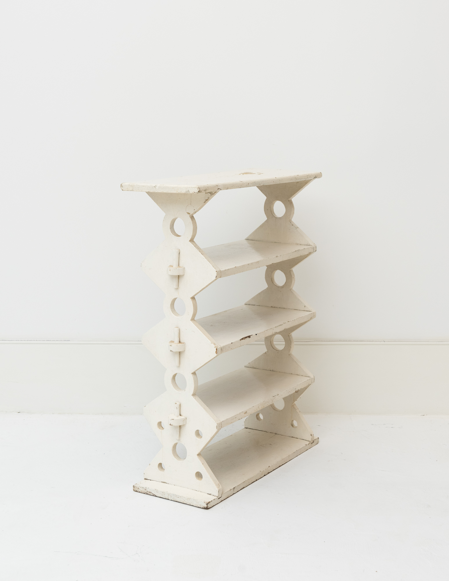 Painted_White_folk_art_shelf-1.jpg