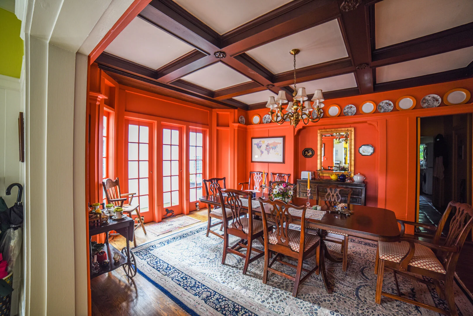 DiningRoom-1.jpg