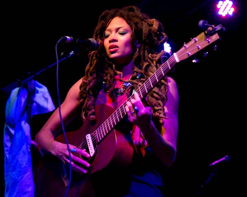 GEAR:   M1   |   PARA DI