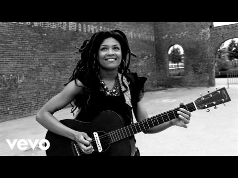 Valerie June - You Can't Be Told (Official Music Video)