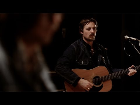 Sturgill Simpson | Long White Line