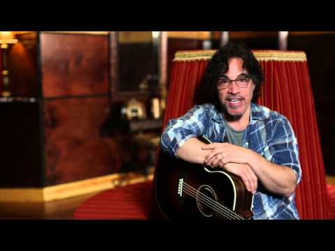 JOHN OATES | Interview
