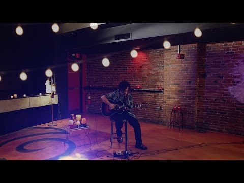 JOHN OATES | Maneater