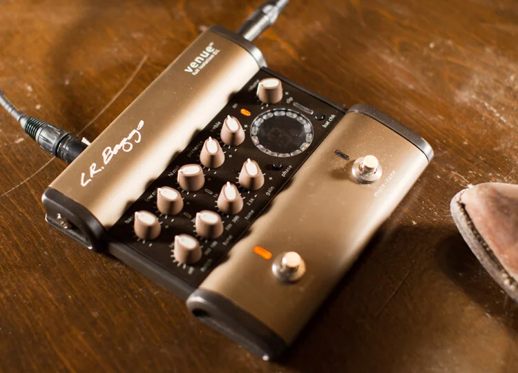 lr-baggs-venue-di-acoustic-guitar-preamp.jpg