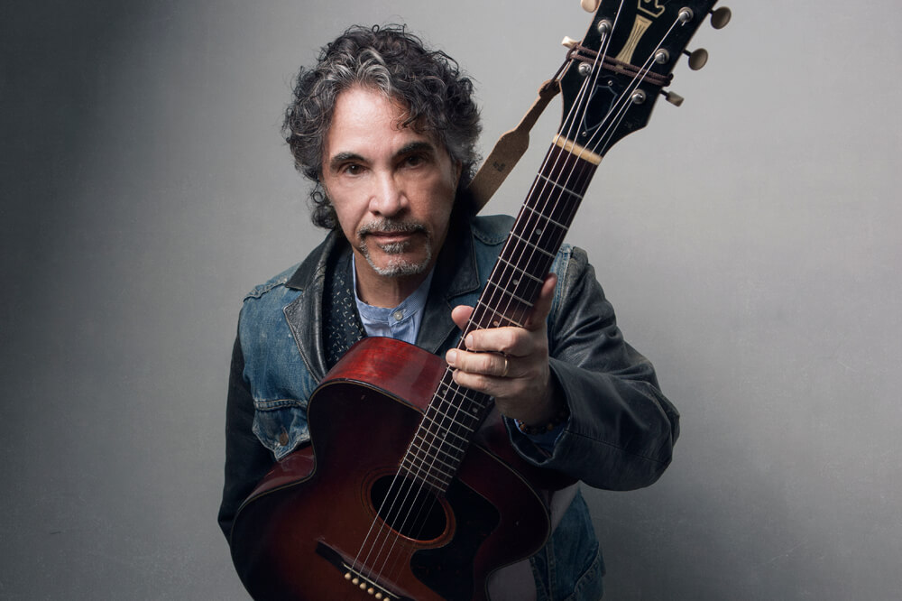 makers-mic-john-oates-lg.jpg