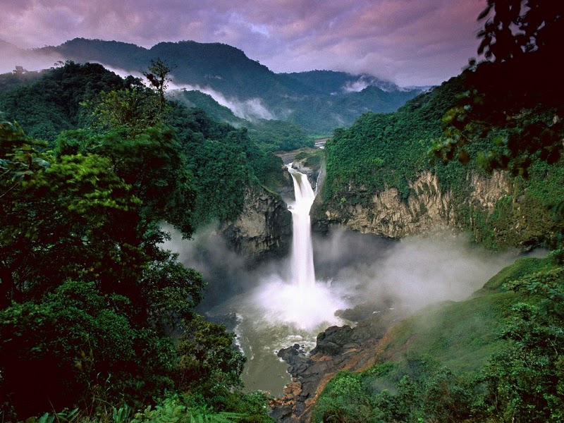 ecuador-amazonas-rio-quijos-cascadas-san-rafael.jpg